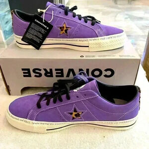 Converse one of a kind All Star Low Suede Purple Men’s 10.5/ Women’s 12.5 New